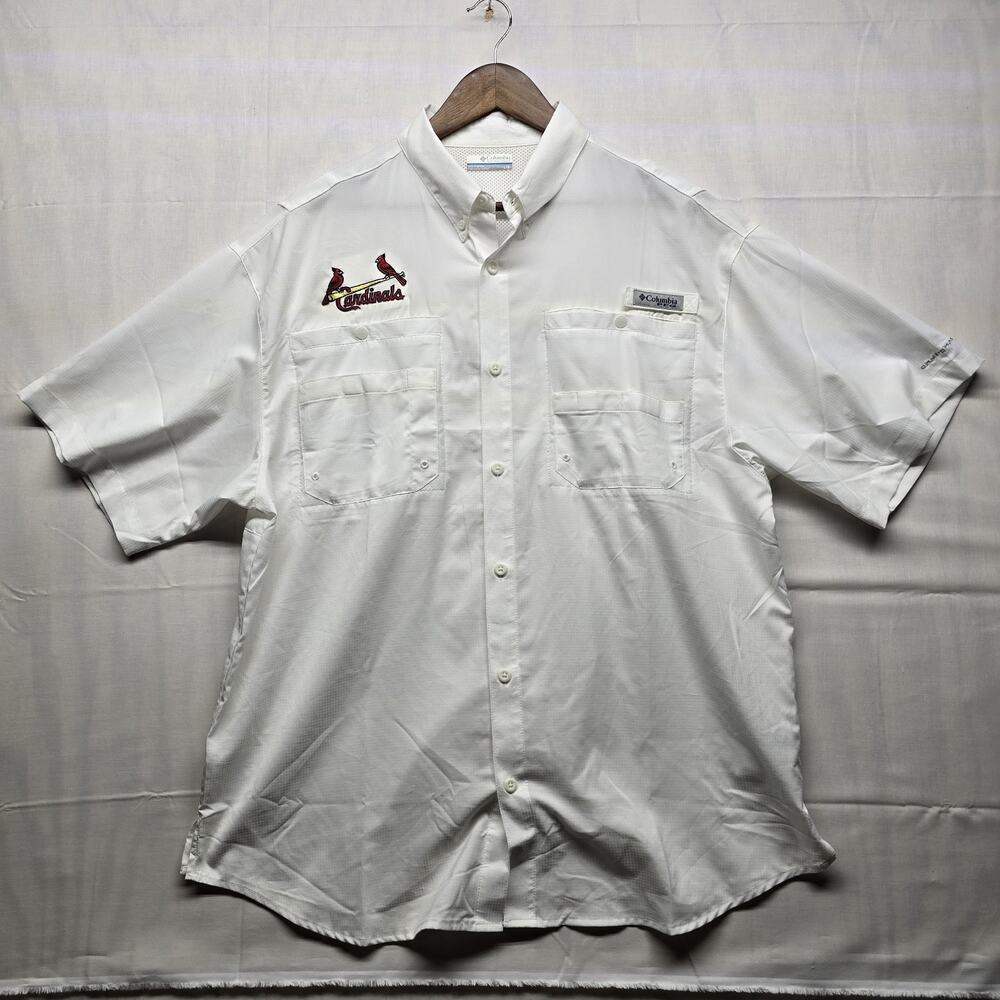 St Louis Cardinals Shirt Mens Medium White Short Sleeve Button PFG MLB Columbia